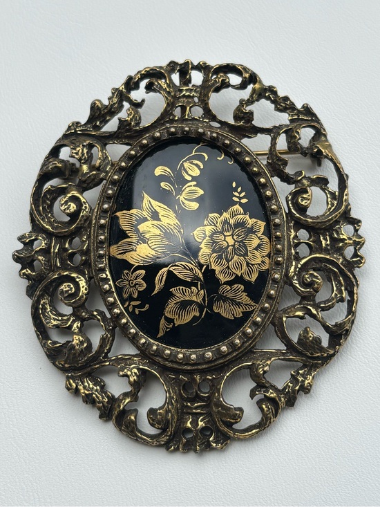 Van S Authentica Jewelry - Vintage Van S Authentics Gold Tone Filigree Floral Cameo Statement Brooch 3”